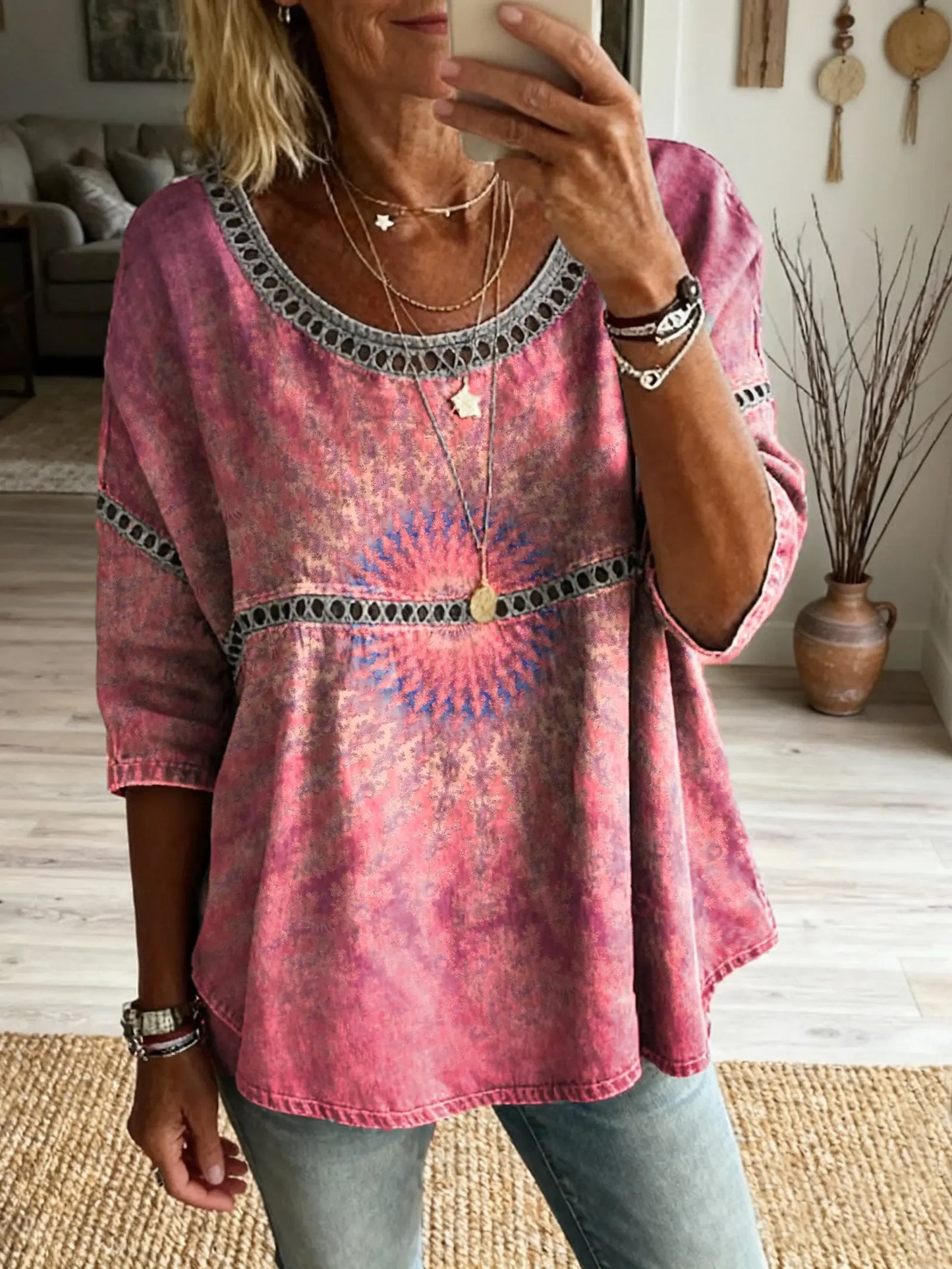 Women's Bohemian Floral Heart Art Print Casual Round Neck Hollow Out Top