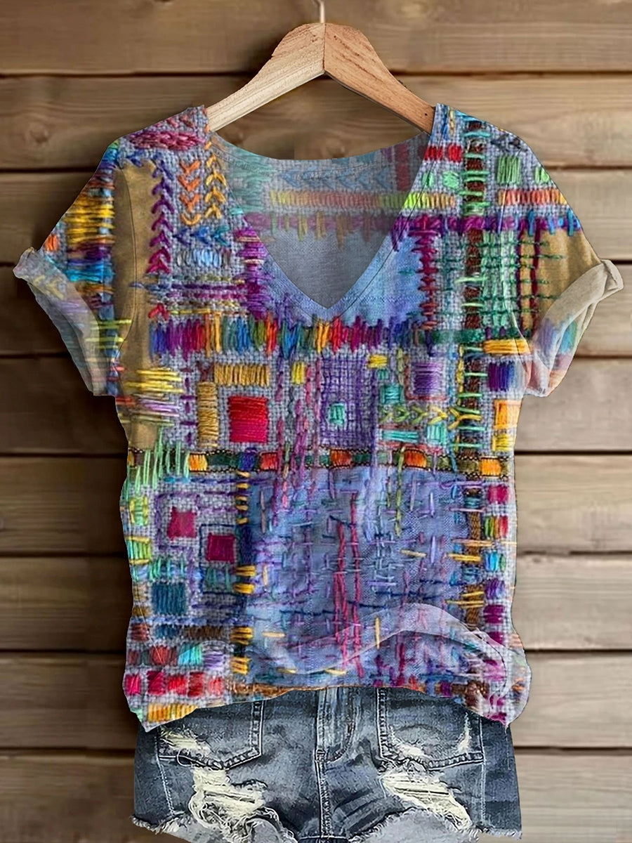 Women's Retro Ethnic Patchwork Art Pattern Print V-neck Casual T-Shirt-1