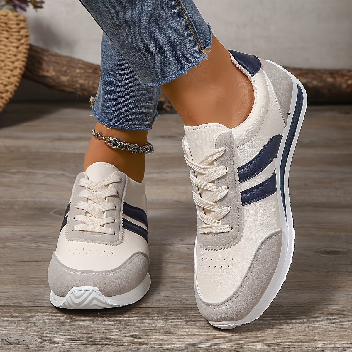 Eirene - Lace-Up Casual Sneakers