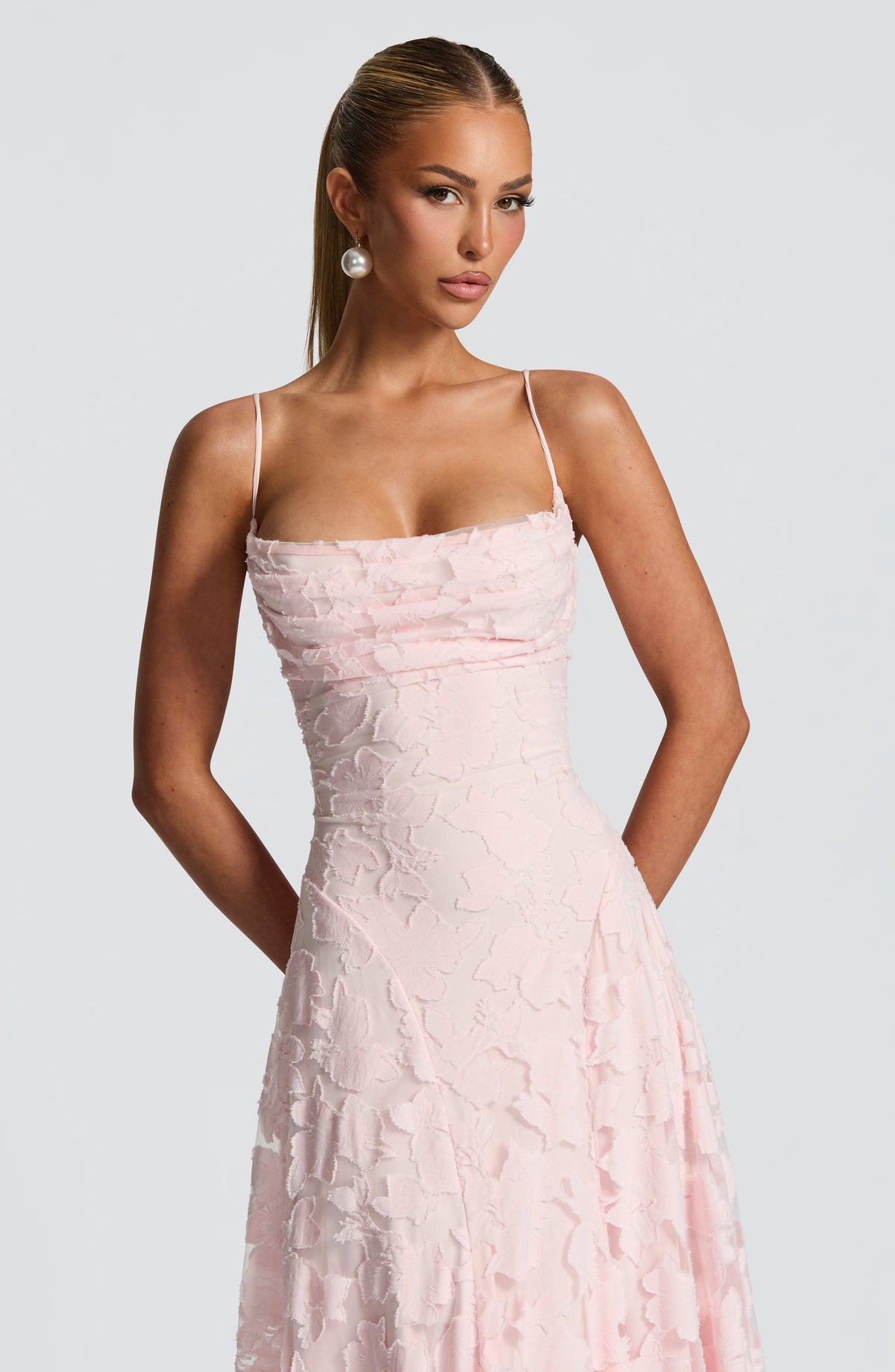 Veya - Lustrous Evening Dress
