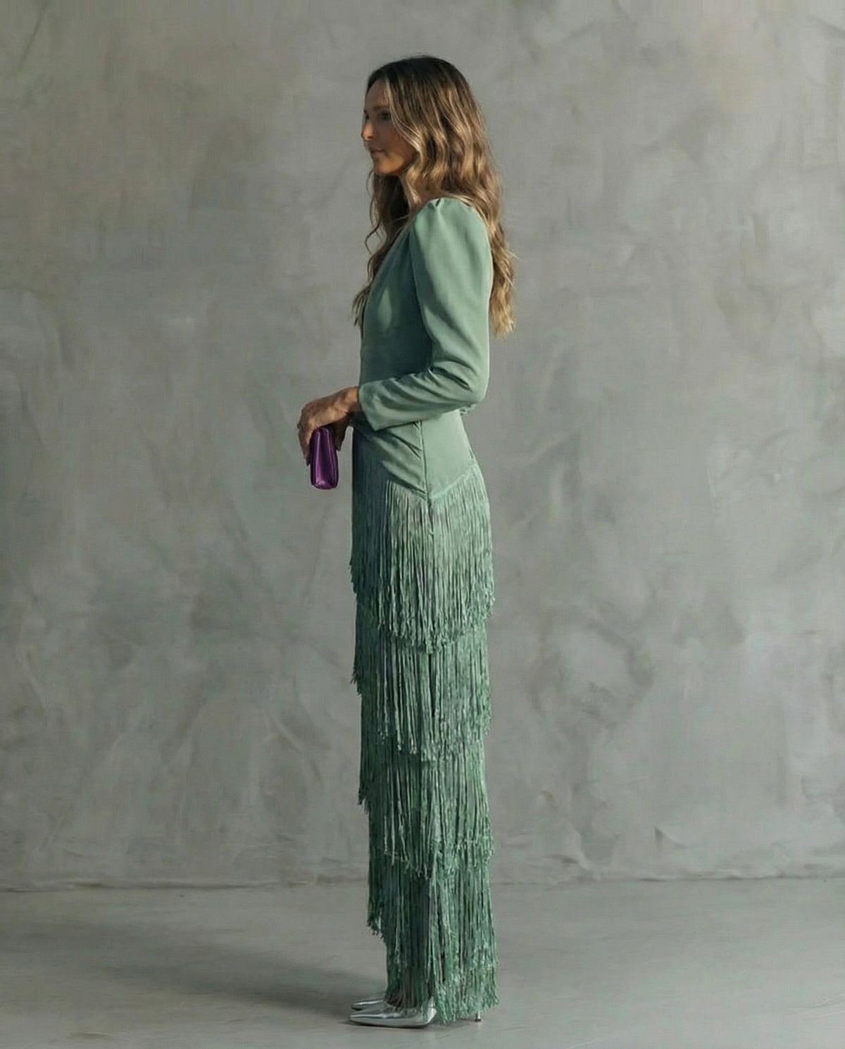 Serenva - Elegant Fringe-Sleeve Midi Dress