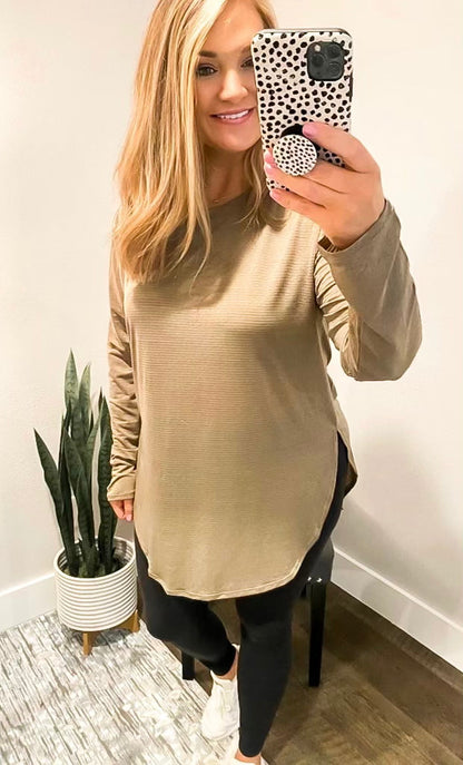 Athleisure Top Mocha
