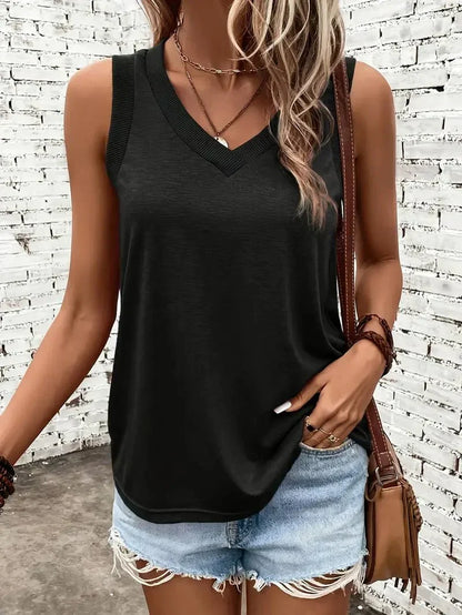 Megan - Soft-Touch Sweetheart T-Shirt
