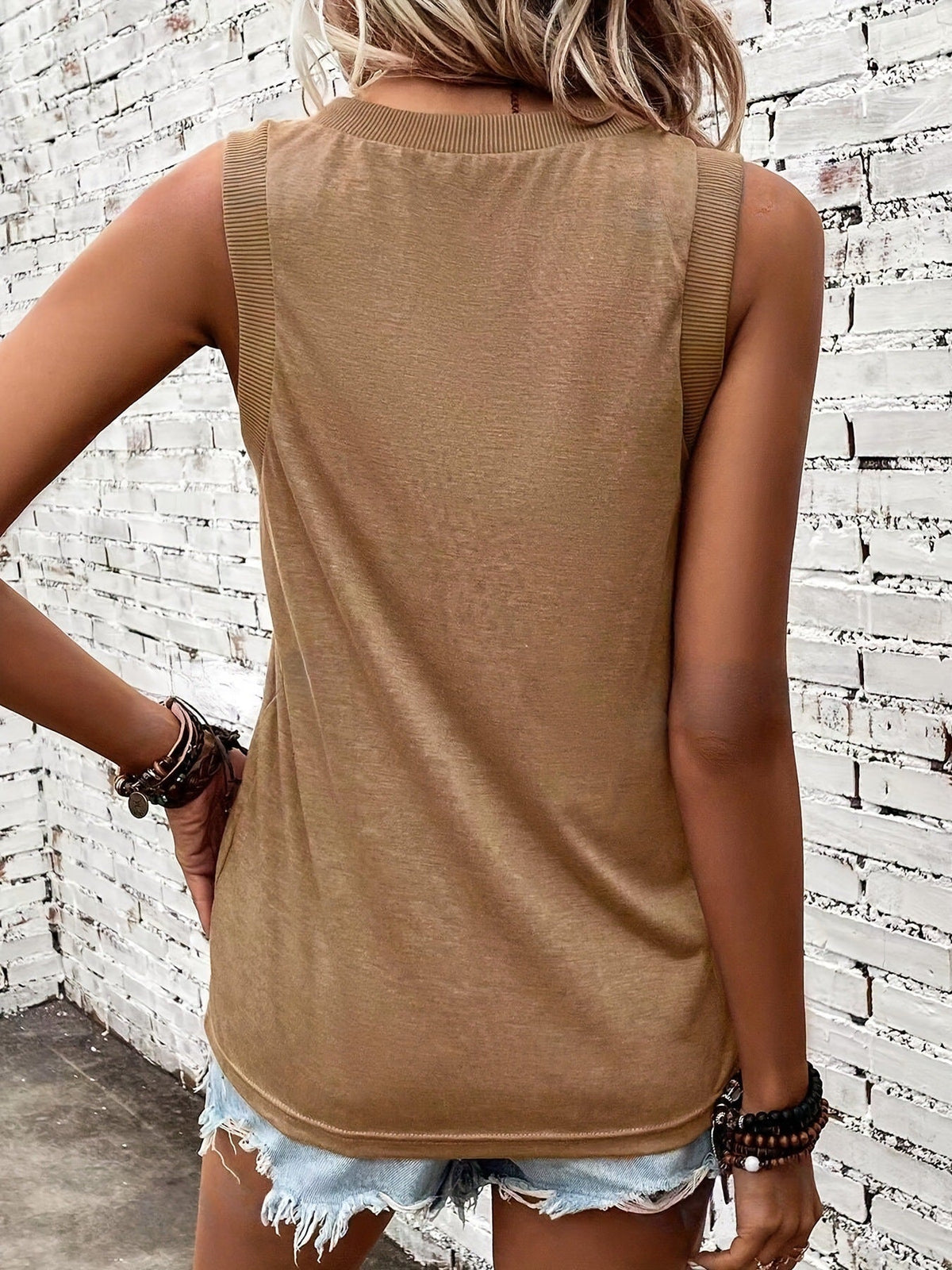 Megan - Soft-Touch Sweetheart T-Shirt