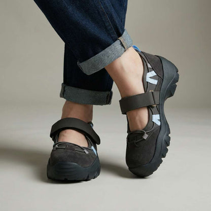 Cressie - Cushioned Loafers