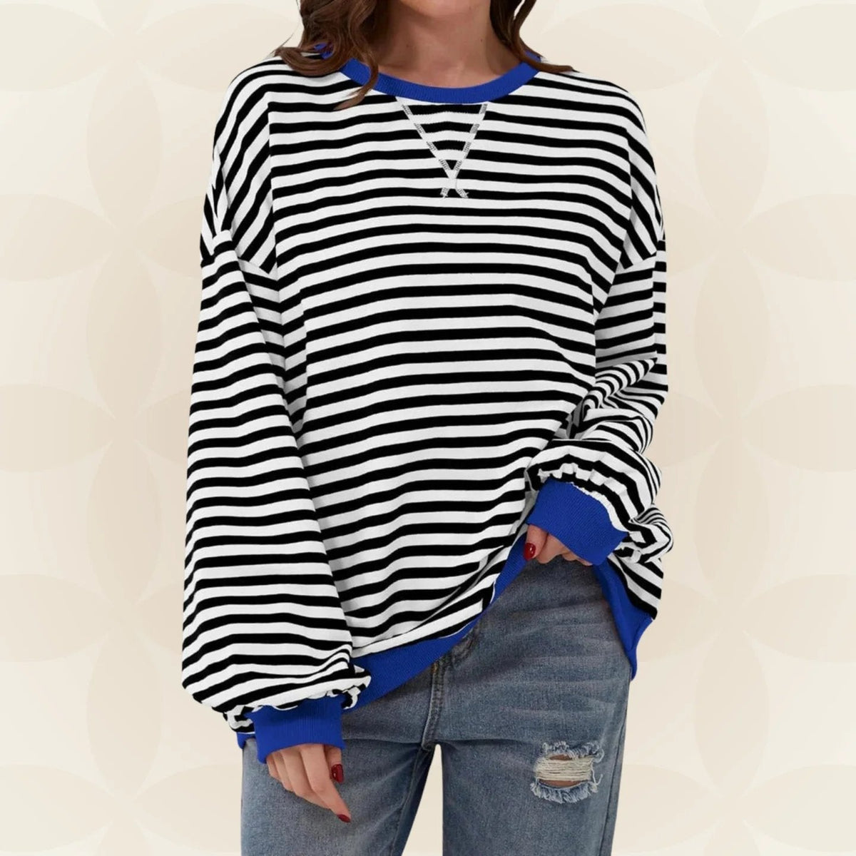 Thessaria - Soft-Touch Oversized Sweater