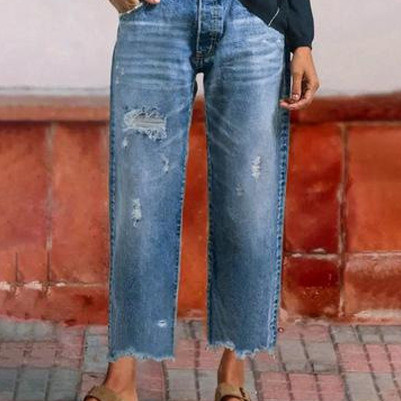 Yarelia - Straight Leg Jeans