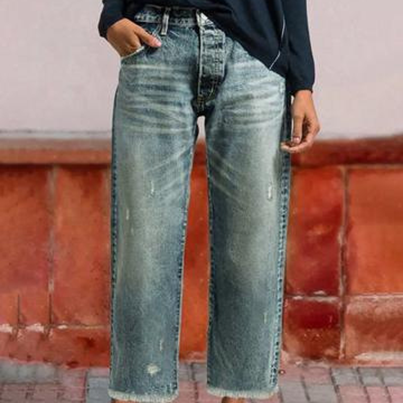 Yarelia - Straight Leg Jeans