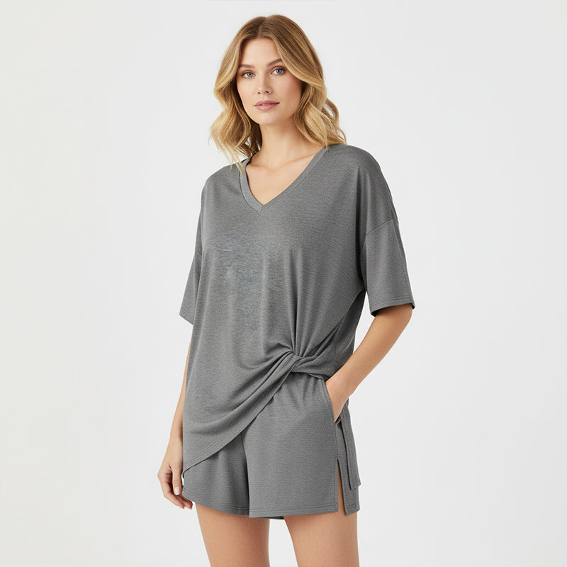 📢HOT SALE 50% OFF !! ⏰Women’s Summer Loungewear Set – Oversized V-Neck Top & Shorts 🌿☕