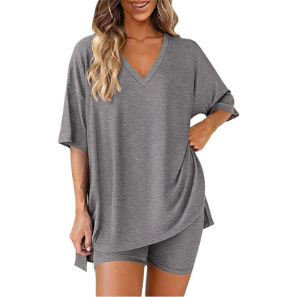 📢HOT SALE 50% OFF !! ⏰Women’s Summer Loungewear Set – Oversized V-Neck Top & Shorts 🌿☕