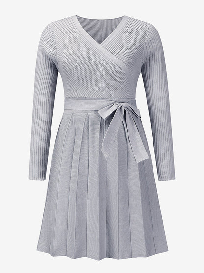 V Neck Pleated Knitted Long Sleeves Mini Sweater Dress
