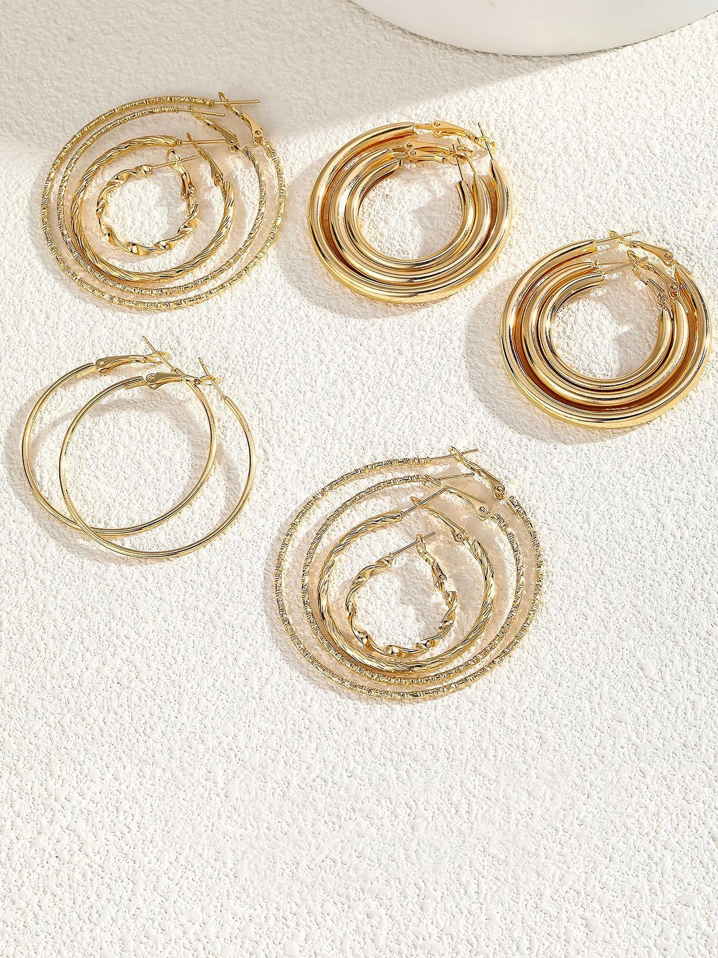 Trendy Mixed Sizes & Styles 8 Pairs Alloy Versatile Hoop Earrings Daily Set