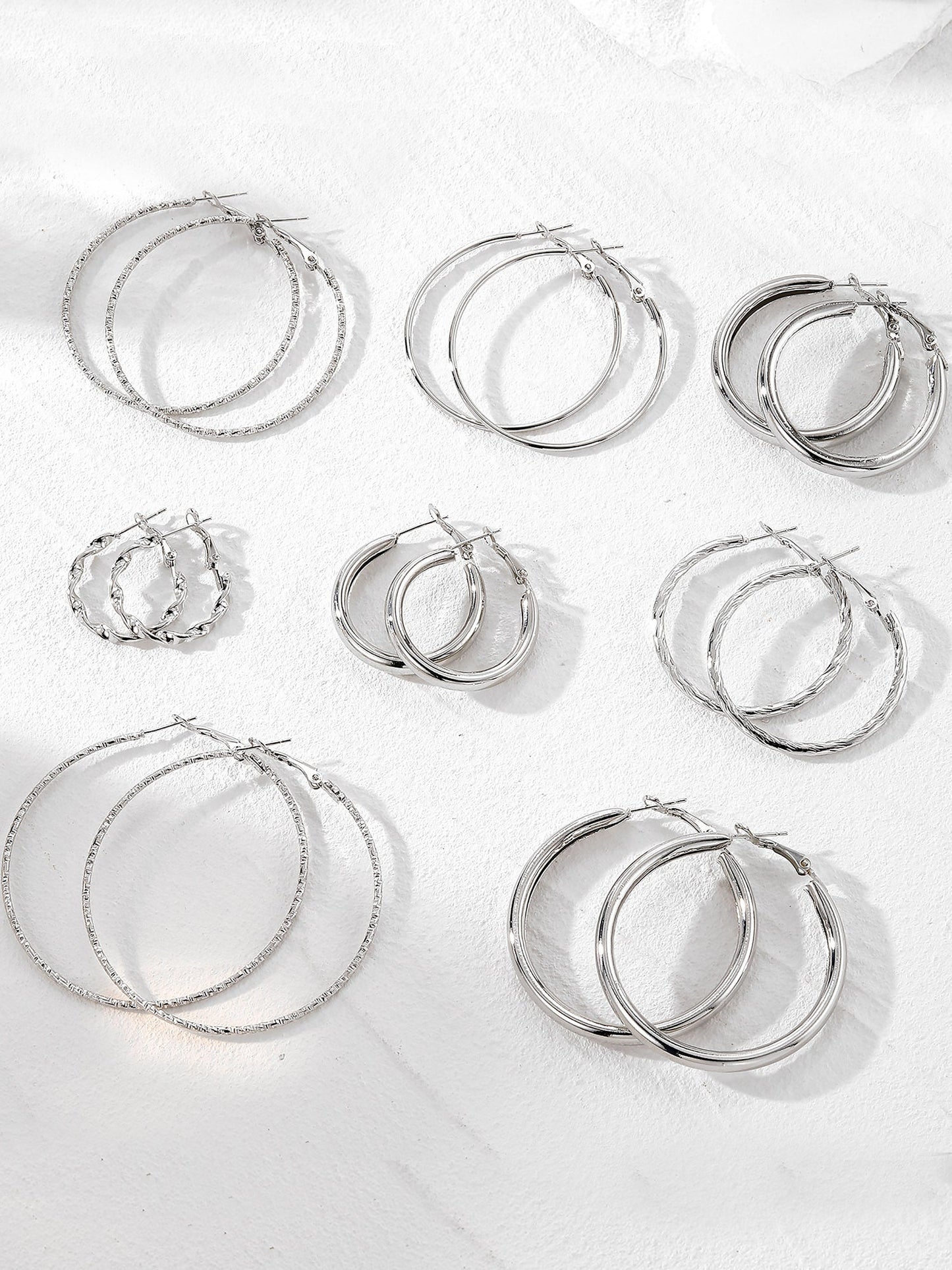 Trendy Mixed Sizes & Styles 8 Pairs Alloy Versatile Hoop Earrings Daily Set