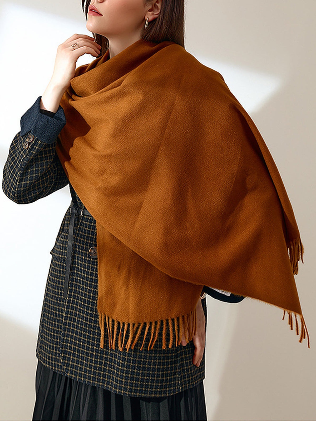 Solid Color Mid Length Winter Tassel Scarf