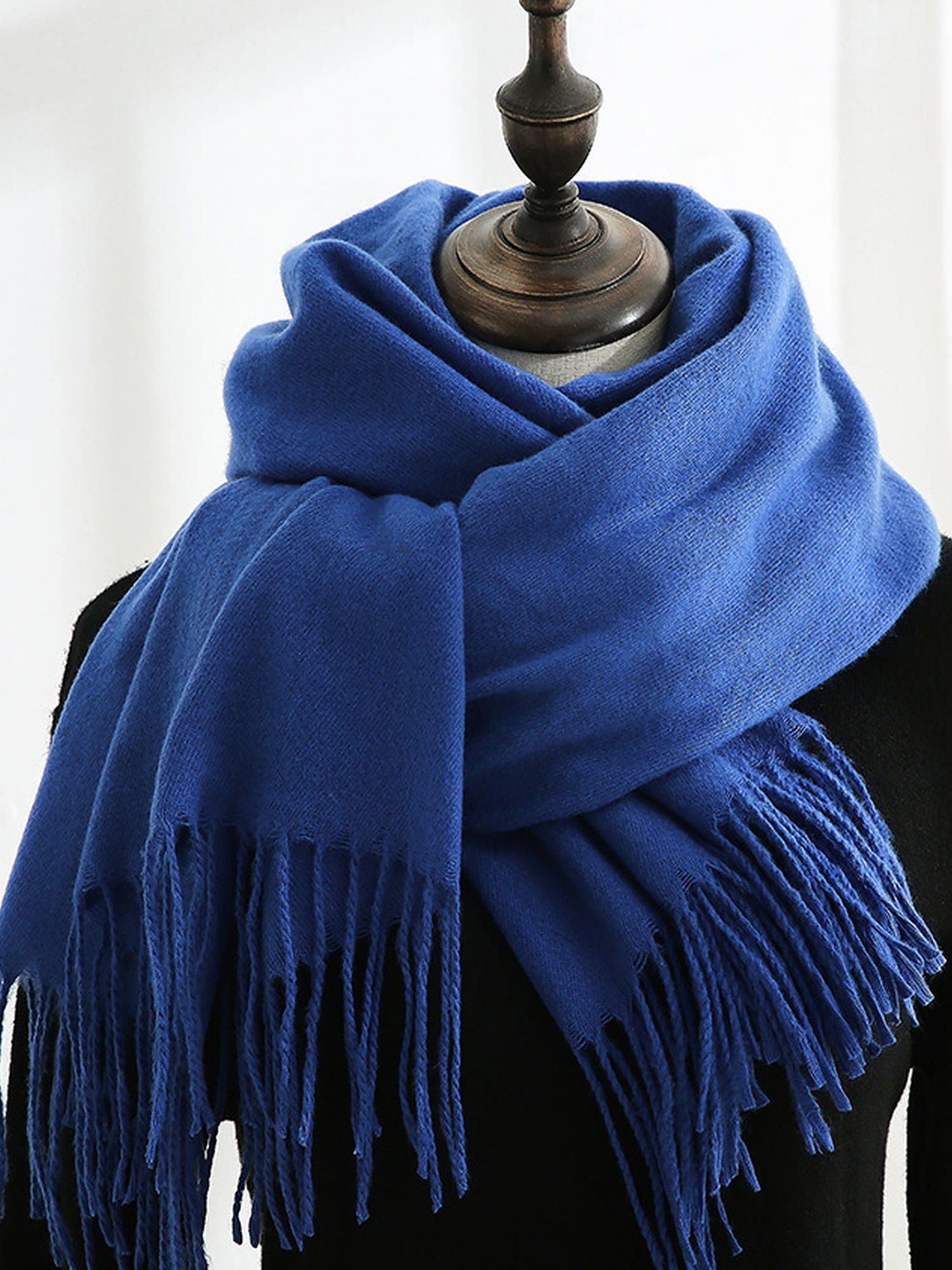 Solid Color Mid Length Winter Tassel Scarf