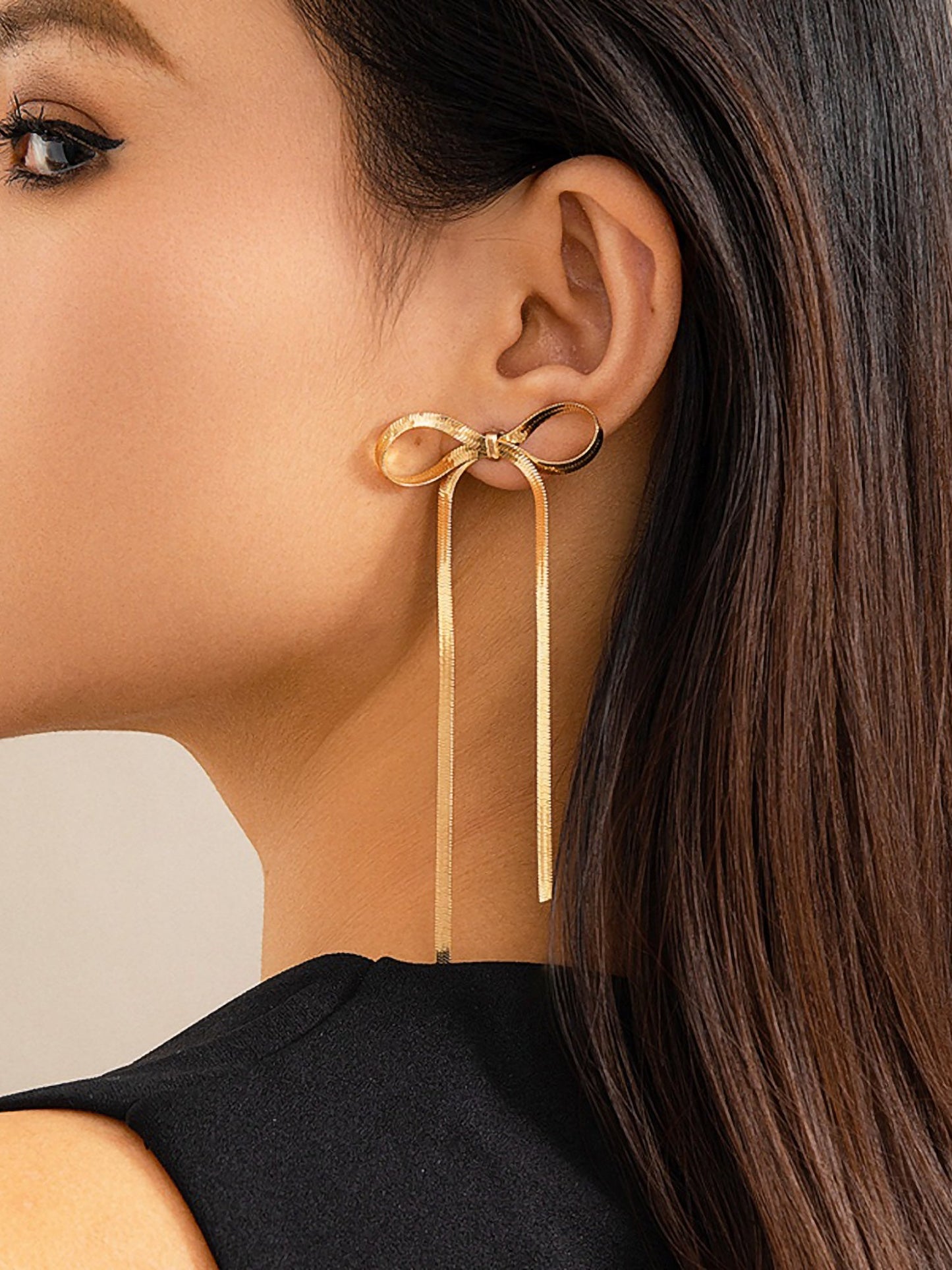 Alloy Faux Pearl Rhinestones Bow Shape Stud Earrings