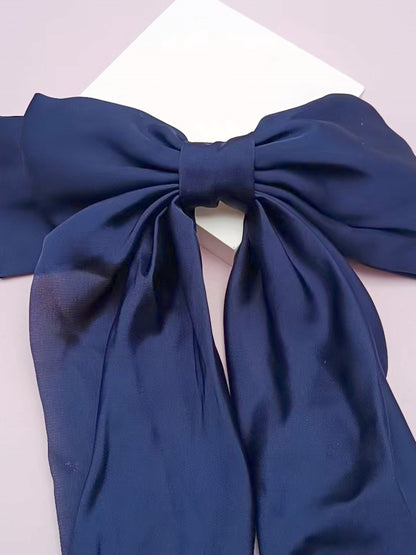 Retro 90s Style with Oversized Design Satin Party and Vintage-Themed Events Hair Accessories