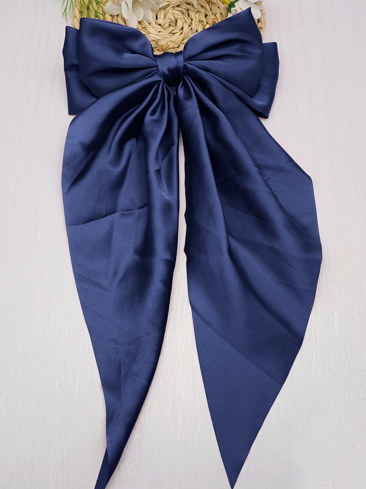 Retro 90s Style with Oversized Design Satin Party and Vintage-Themed Events Hair Accessories