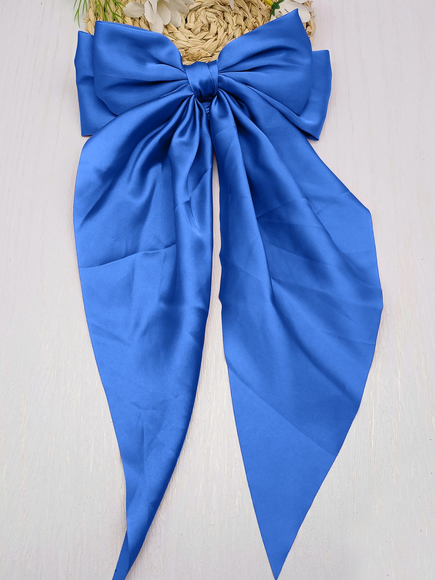 Retro 90s Style with Oversized Design Satin Party and Vintage-Themed Events Hair Accessories