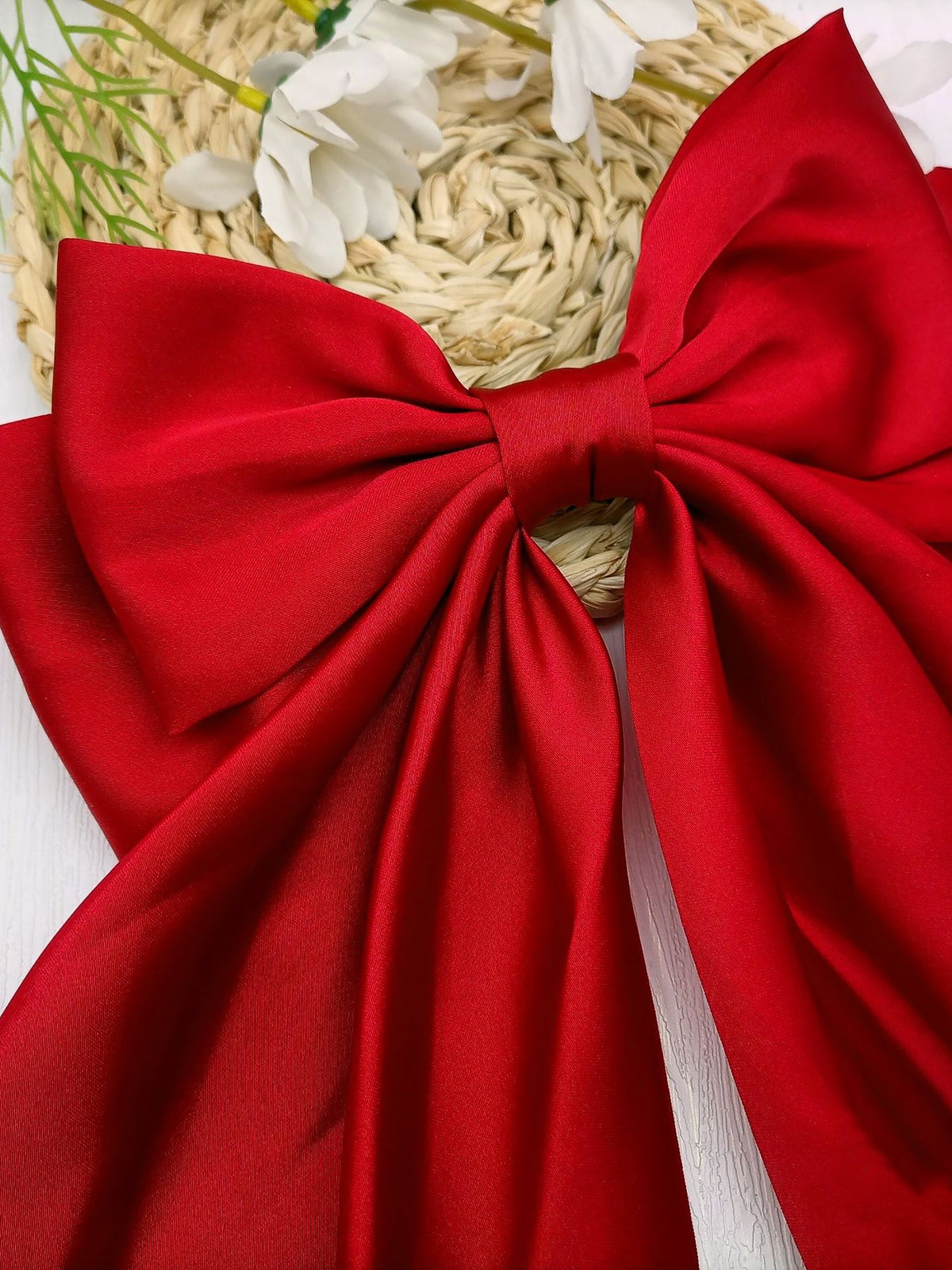Retro 90s Style with Oversized Design Satin Party and Vintage-Themed Events Hair Accessories