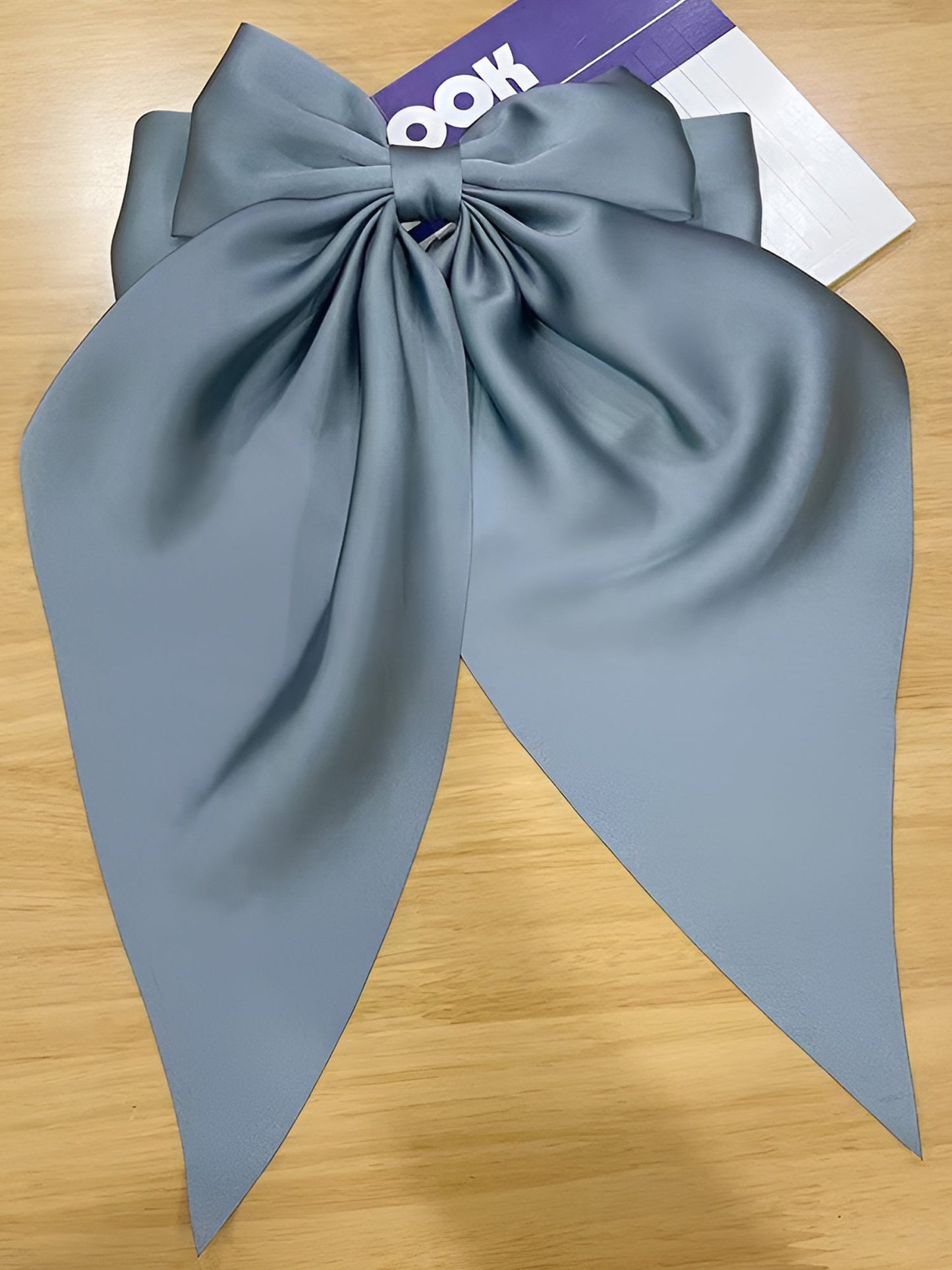 Retro 90s Style with Oversized Design Satin Party and Vintage-Themed Events Hair Accessories