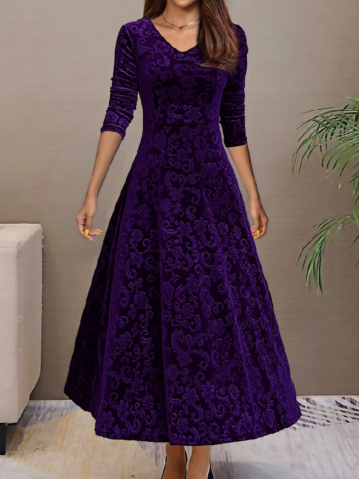 Elegant Vintage Velvet Floral V Neck Long Sleeves Maxi Dress