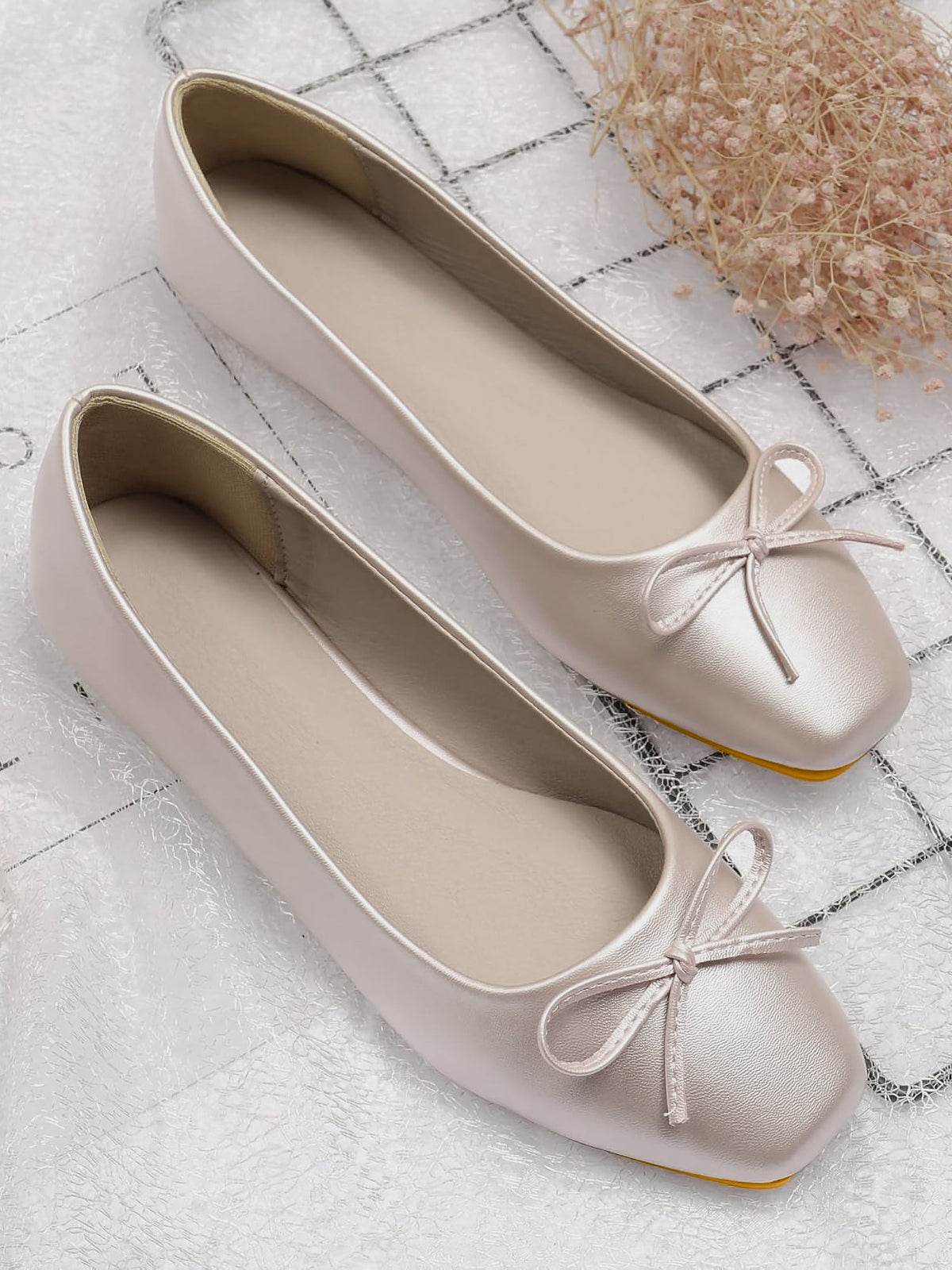 Solid Color Bow Faux Leather Ballet Flats