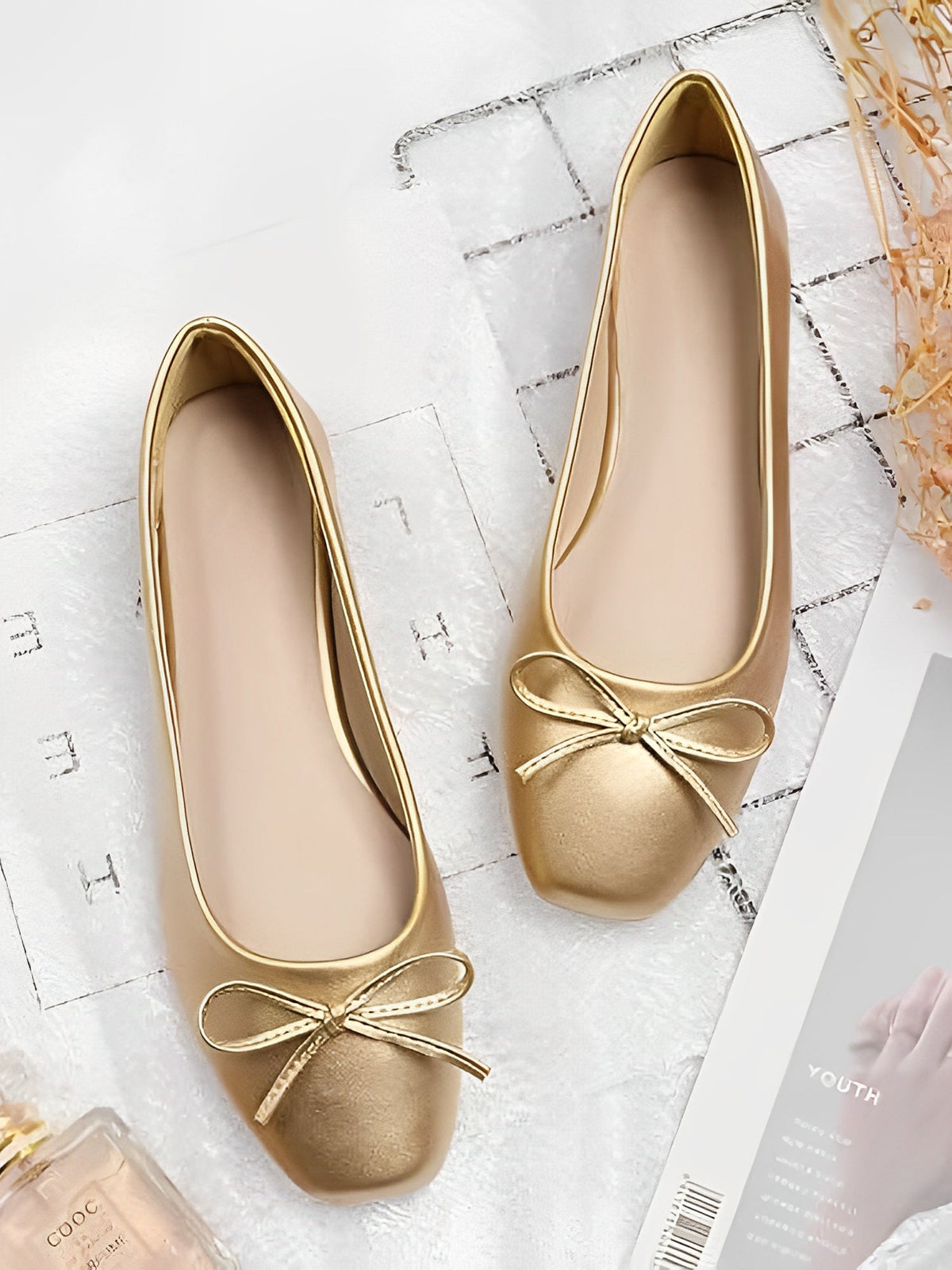 Solid Color Bow Faux Leather Ballet Flats