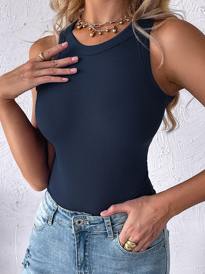 Round Neck Sleeveless Solid Color Tank Top