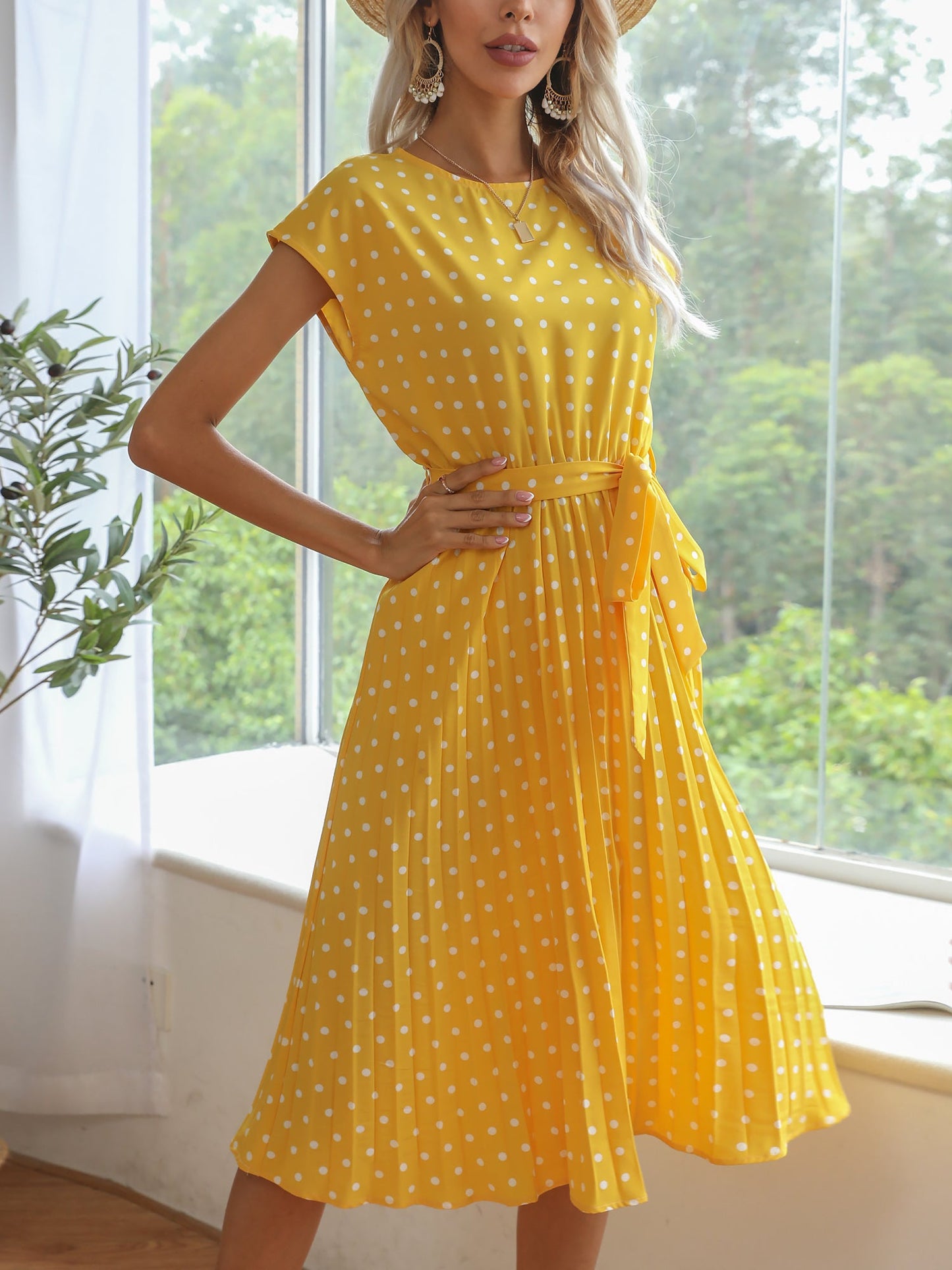 Retro-Chic Short Sleeves Polka All-Over Dot Pleated Belted Midi Casual Dress