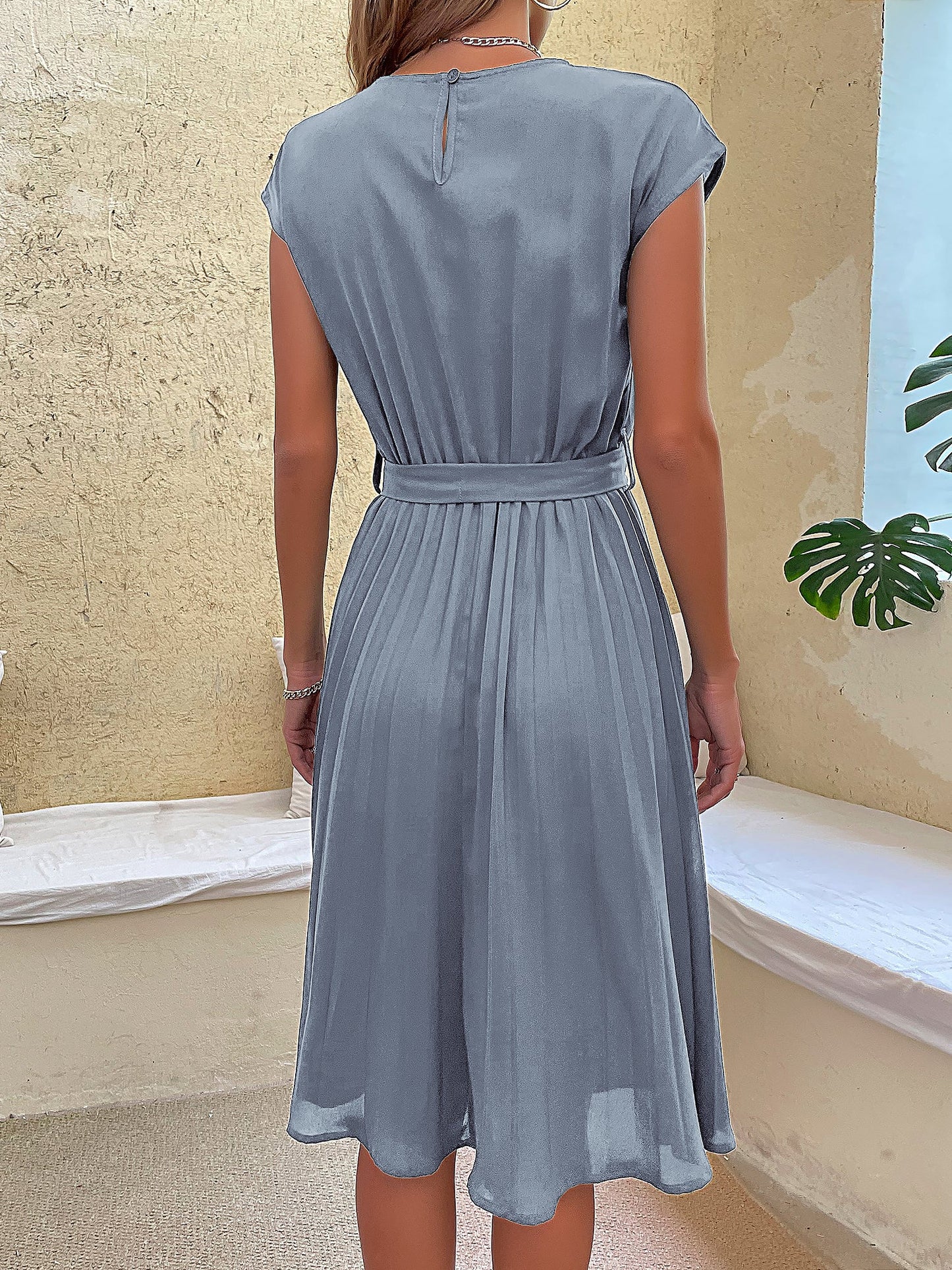Classic A-Line Short Sleeves Solid Color Belted Pleated Midi Casual Dress