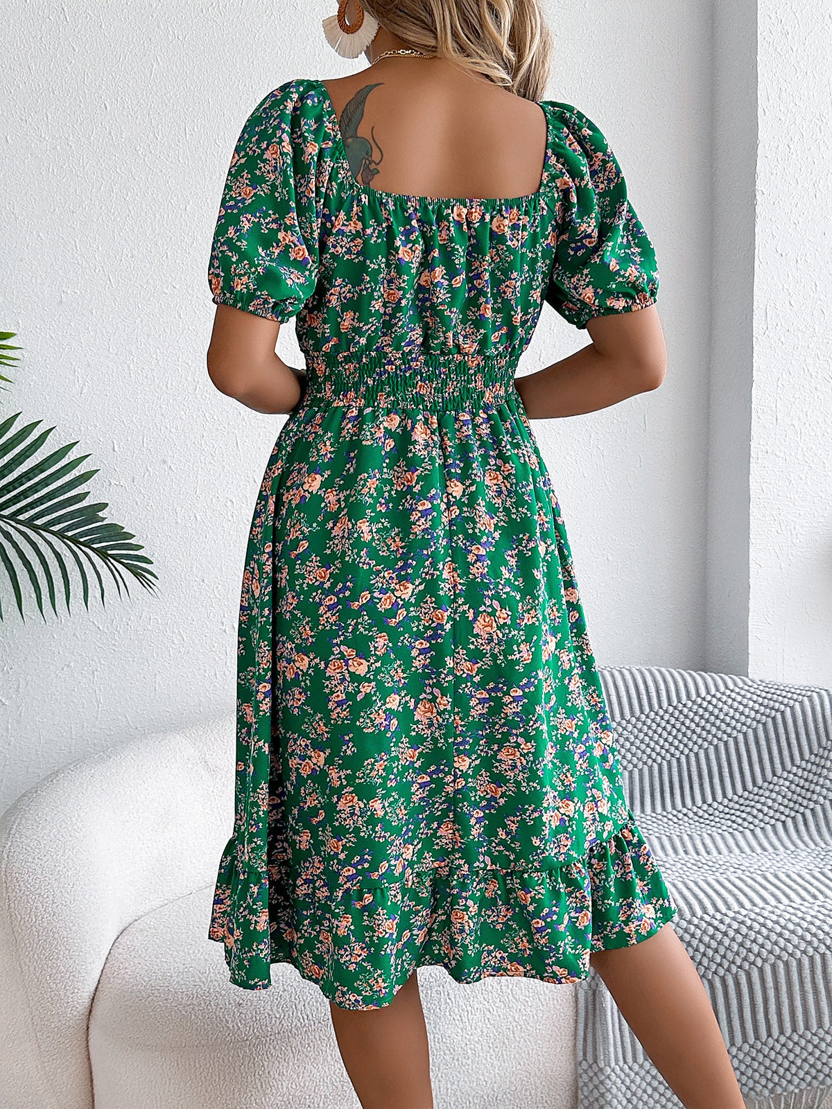 Vintage Floral & Tropical Prints Floral Off Shoulder Puff Sleeves Smocked A-Line Dress