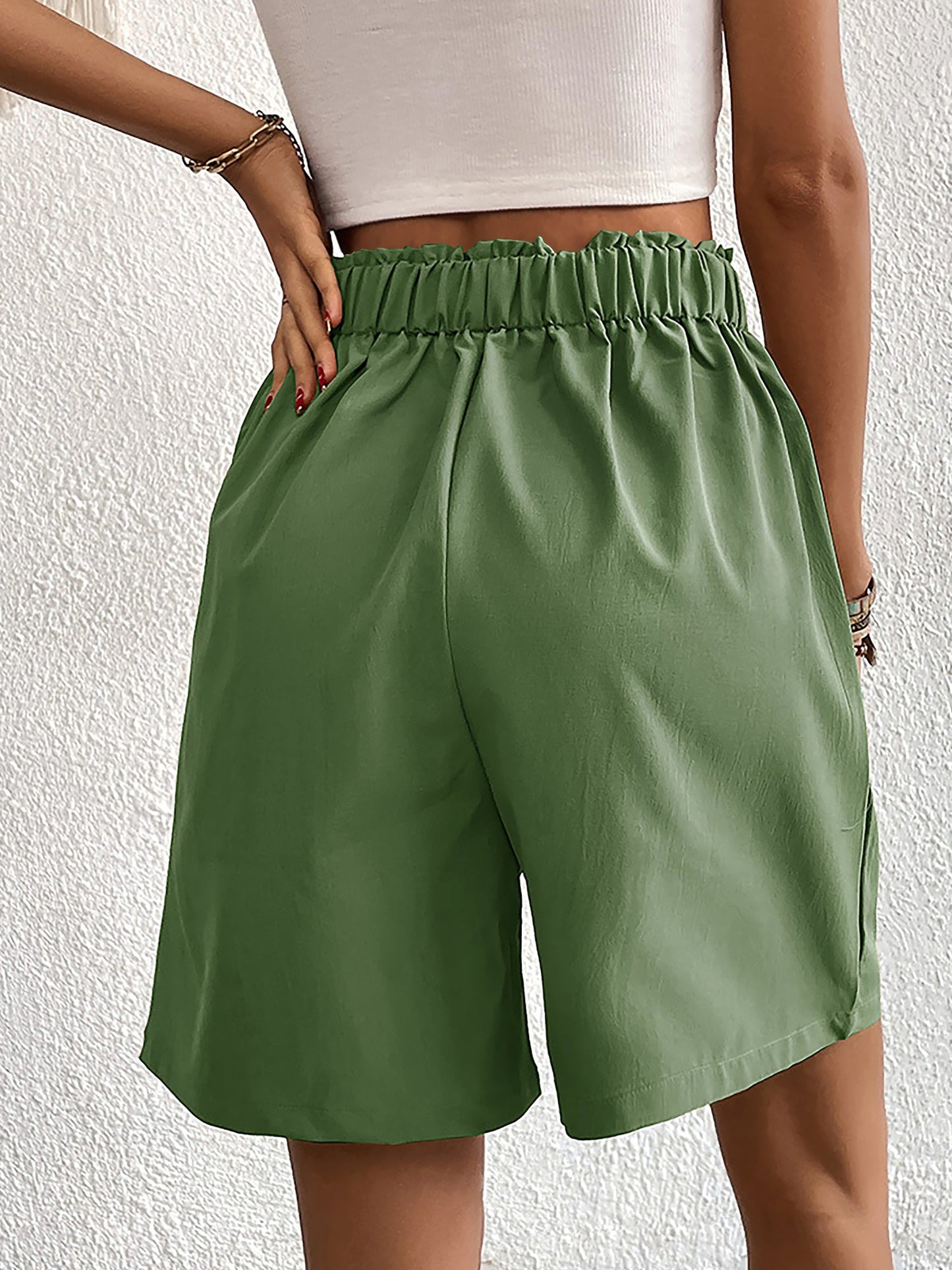 Solid Color High Waist Pleated Pocketed Shorts