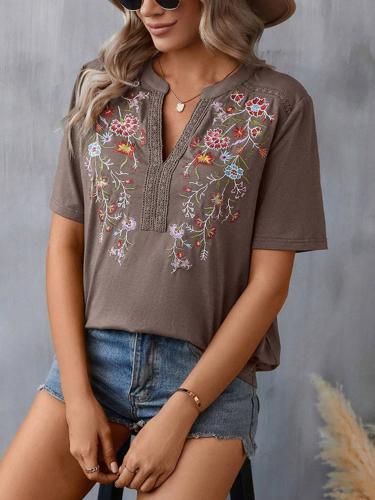 Embroidery Notch Neck Short Sleeves Casual Blouse