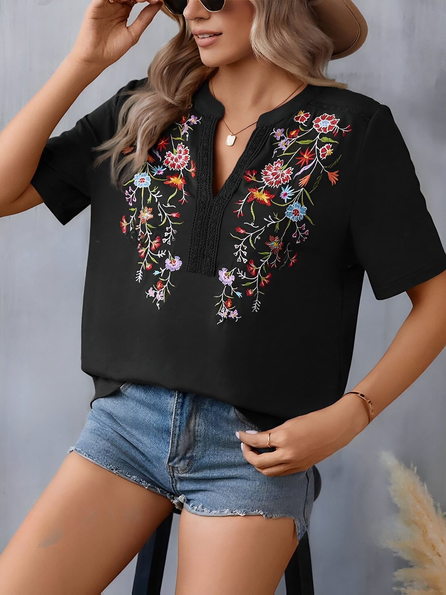 Embroidery Notch Neck Short Sleeves Casual Blouse