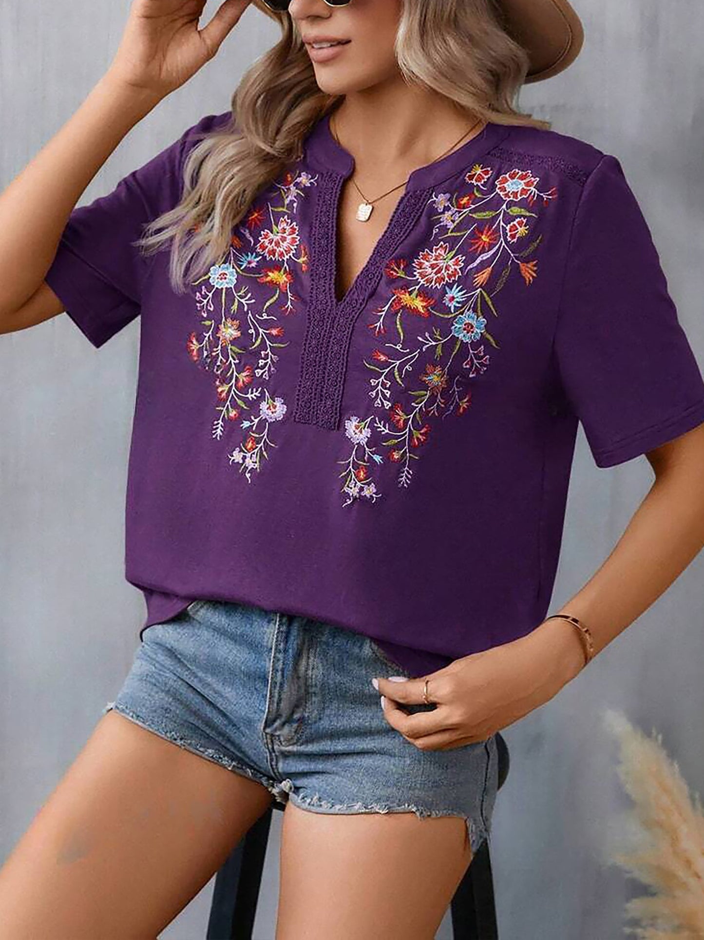 Embroidery Notch Neck Short Sleeves Casual Blouse