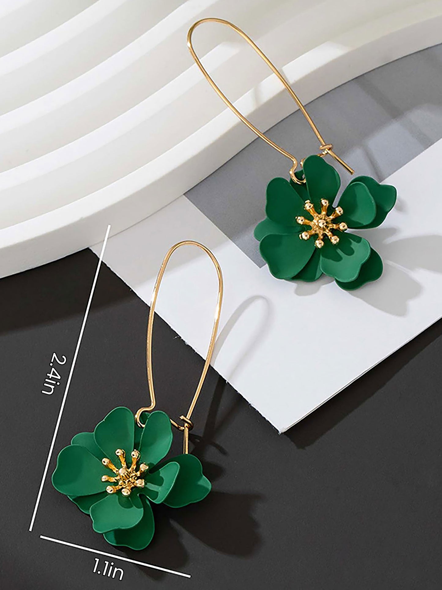 Boho-Chic Floral Drops Flower Pendant Dangle Gold Plated Petals Earrings