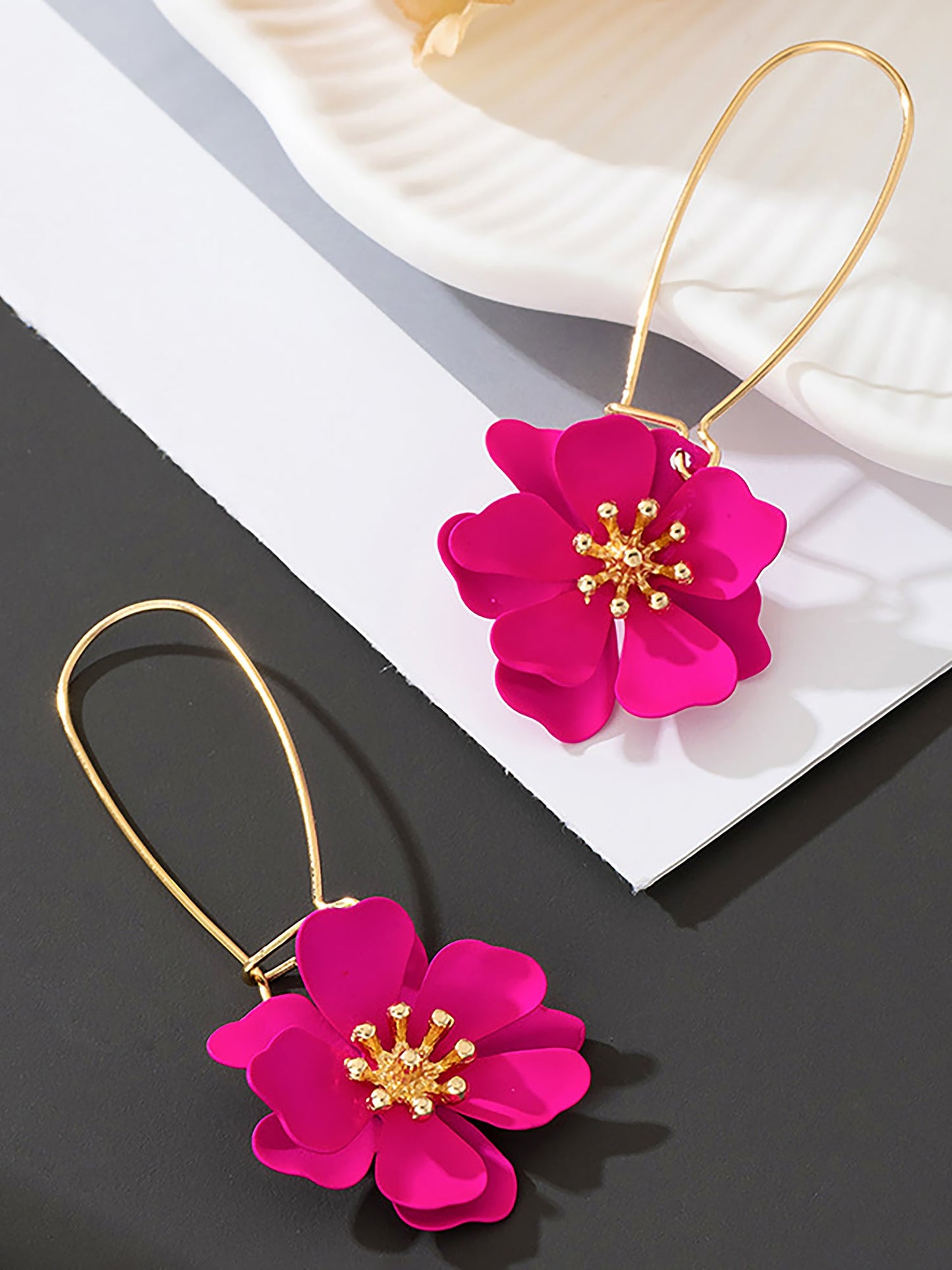 Boho-Chic Floral Drops Flower Pendant Dangle Gold Plated Petals Earrings