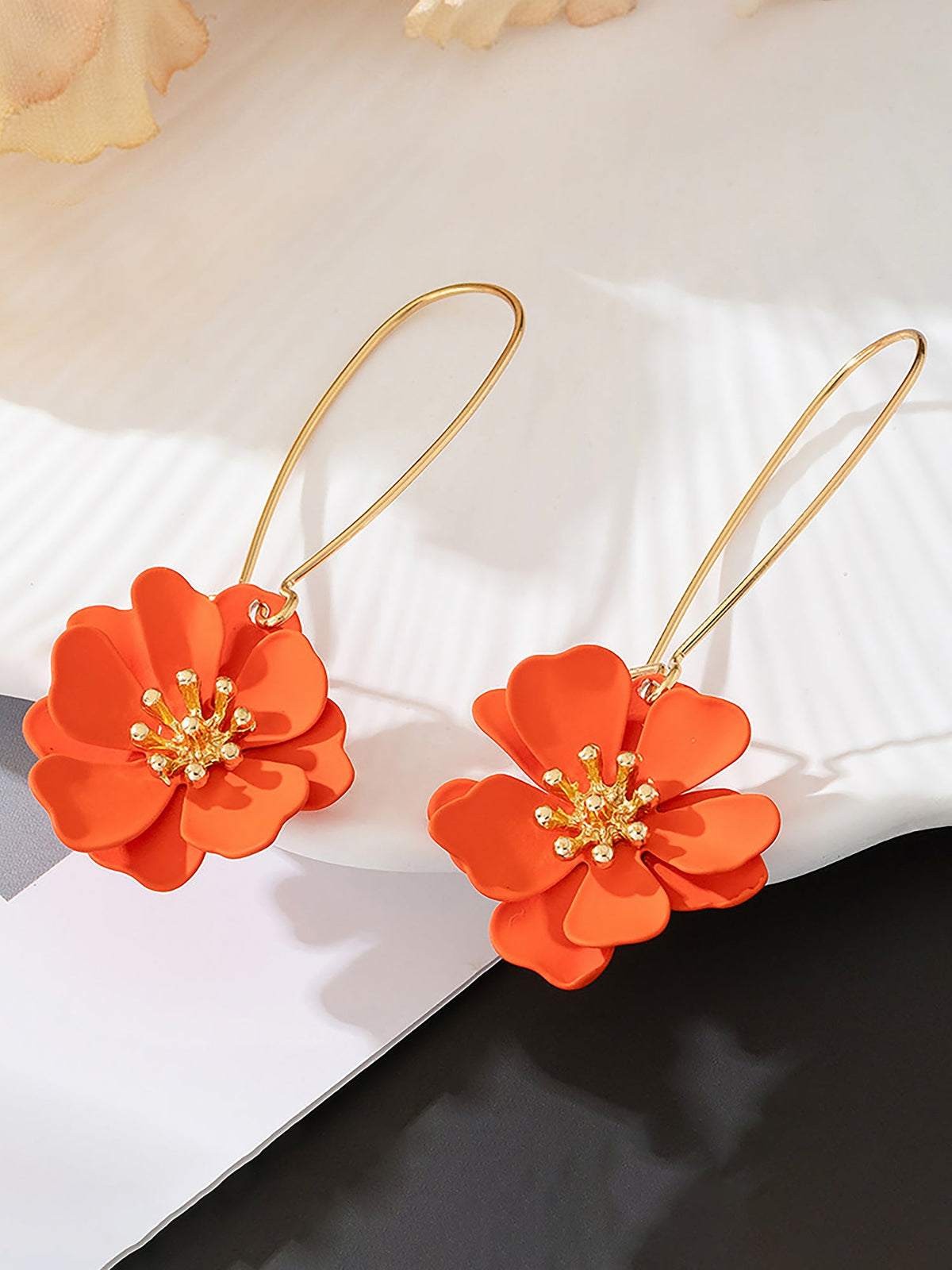 Boho-Chic Floral Drops Flower Pendant Dangle Gold Plated Petals Earrings
