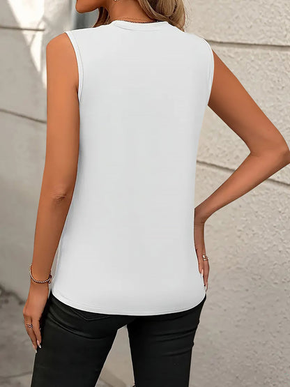 Solid Color Round Neck Sleeveless Blouse