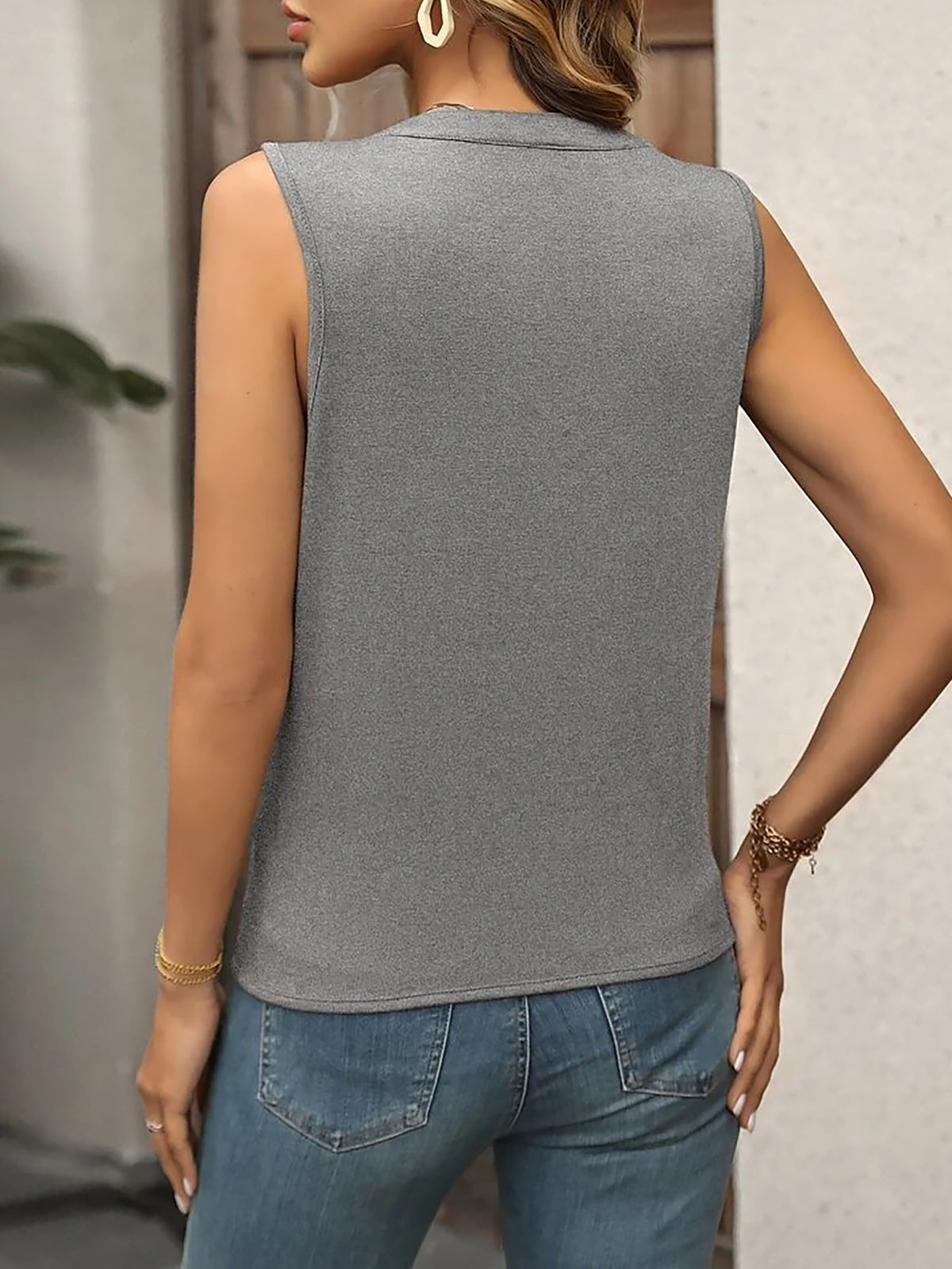 Notch Neck Sleeveless Pleated Casual Blouse