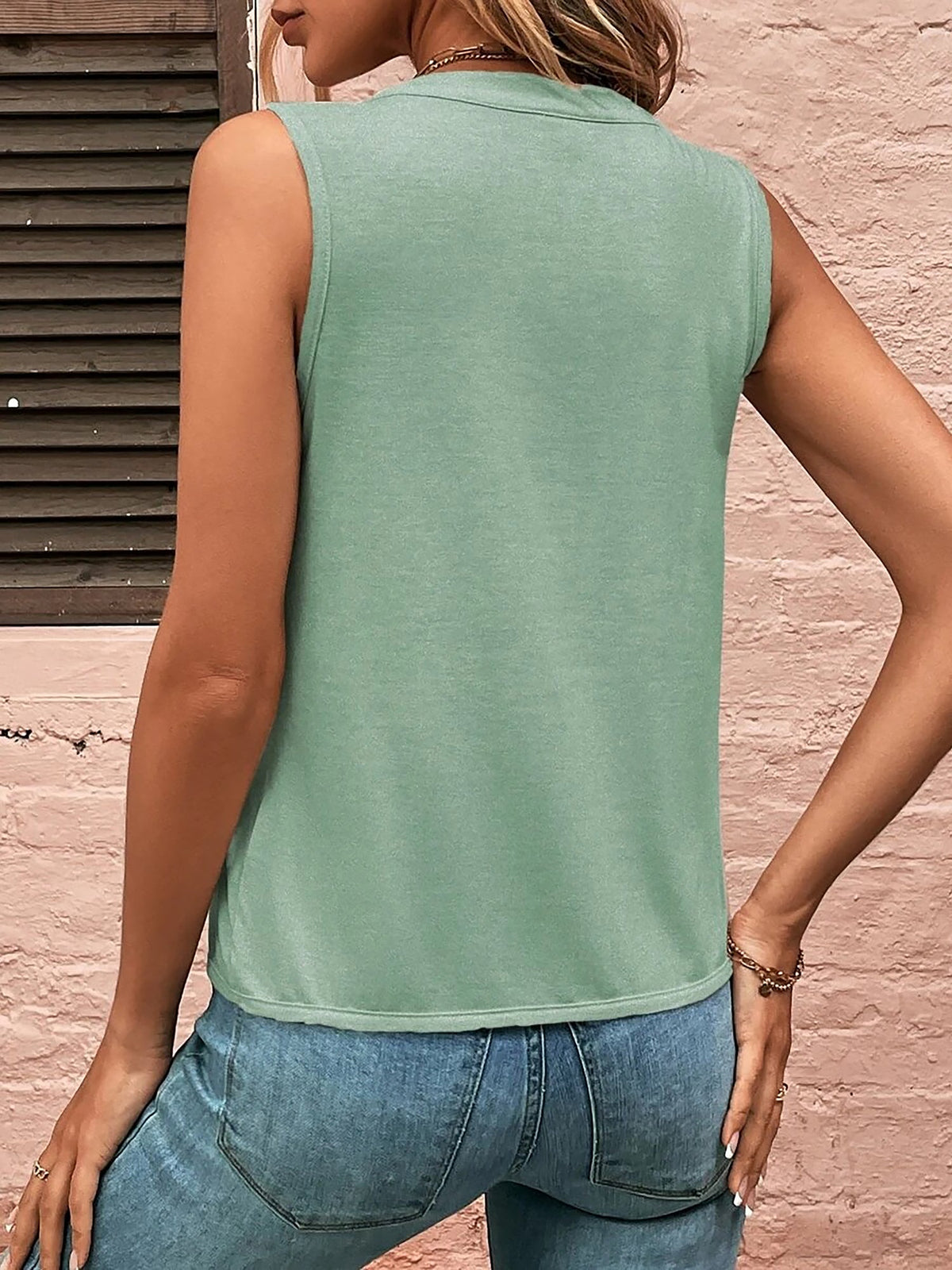Notch Neck Sleeveless Pleated Casual Blouse