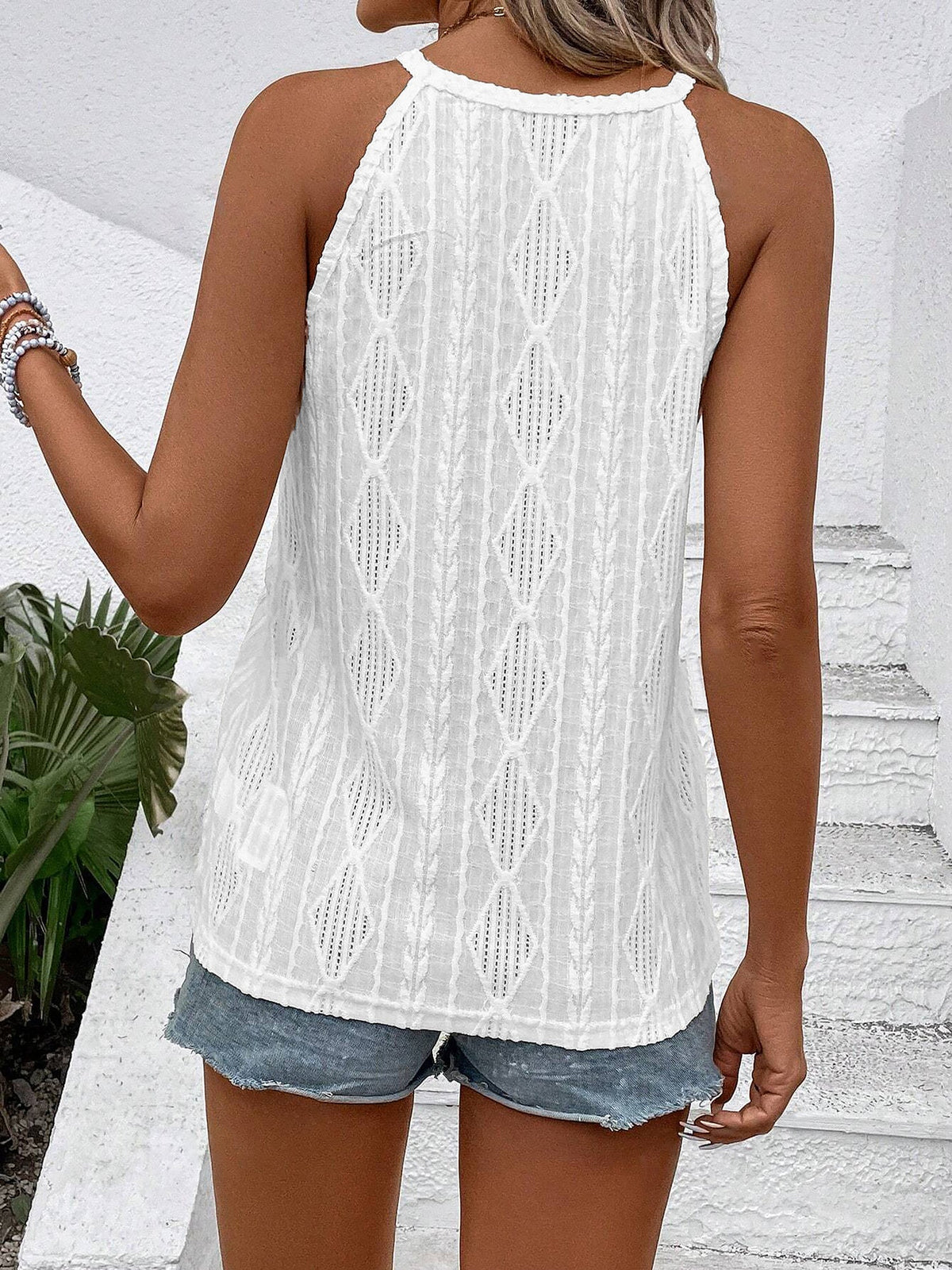 Round Neck Sleeveless Textured Casual Tank