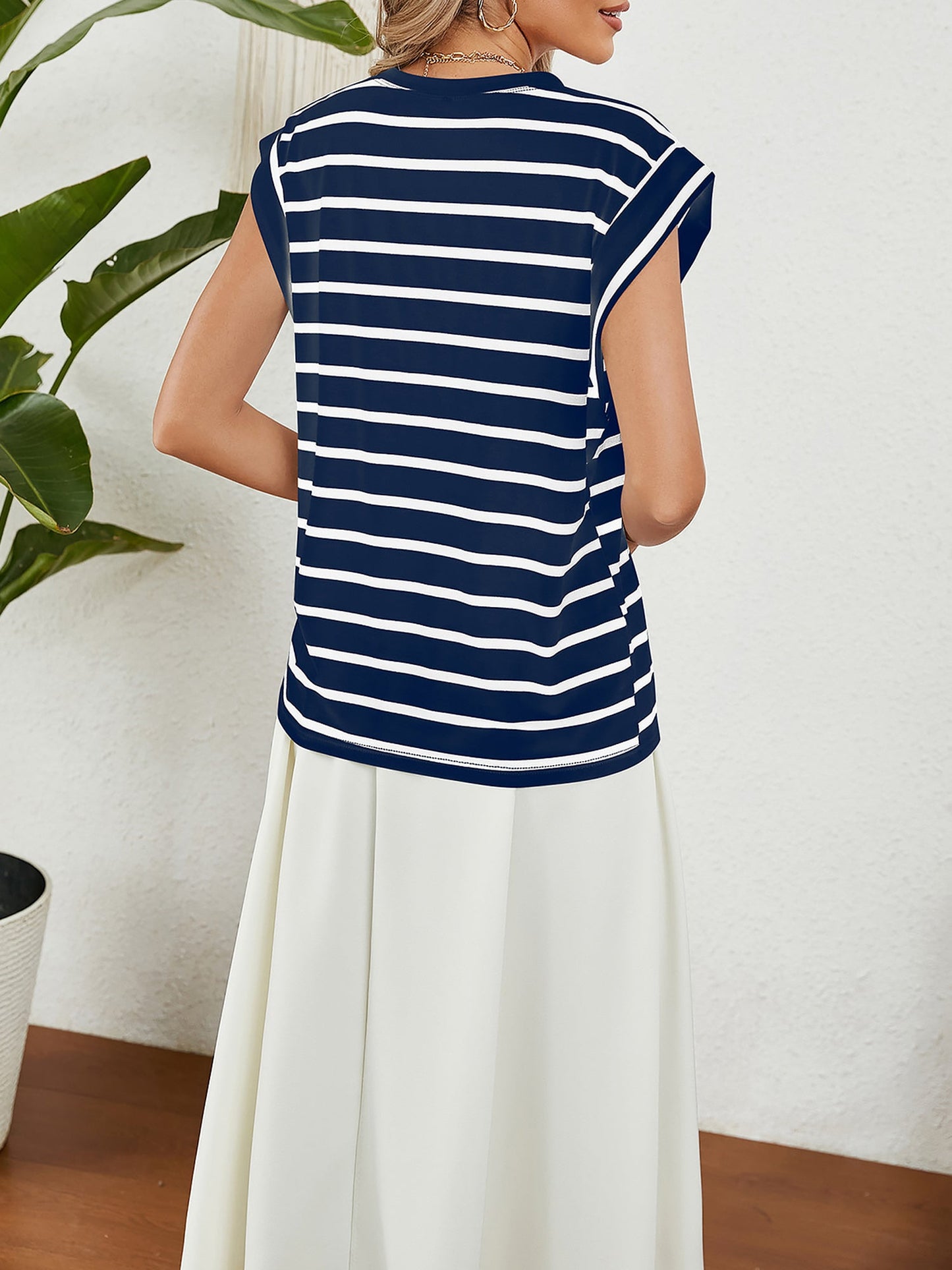 Round Neck Cap Sleeves Striped Casual Blouse