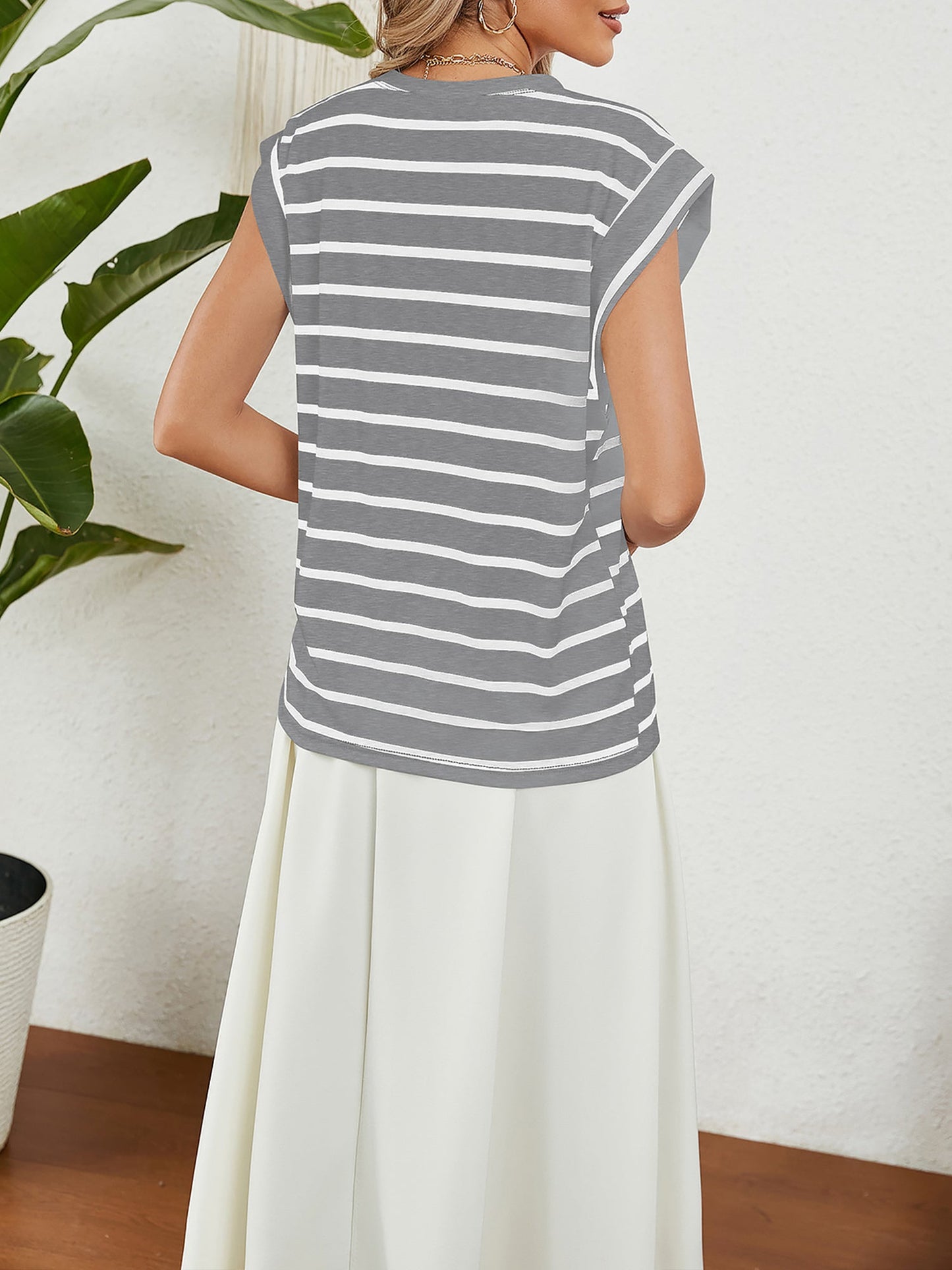 Round Neck Cap Sleeves Striped Casual Blouse