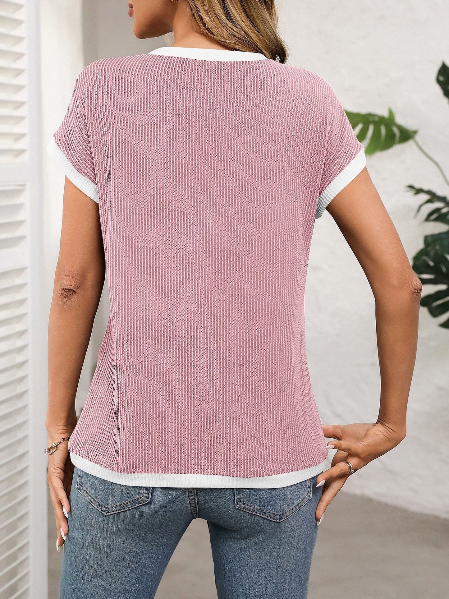Round Neck Short Sleeves Colorblock Textured Blouse