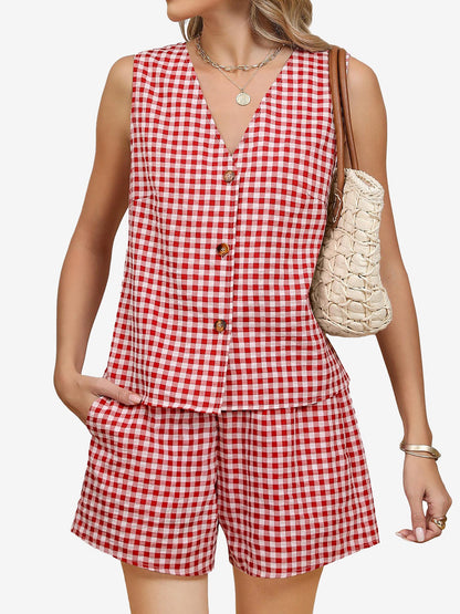 2 Pieces Gingham Sleeveless Button Down Vest & Shorts Set