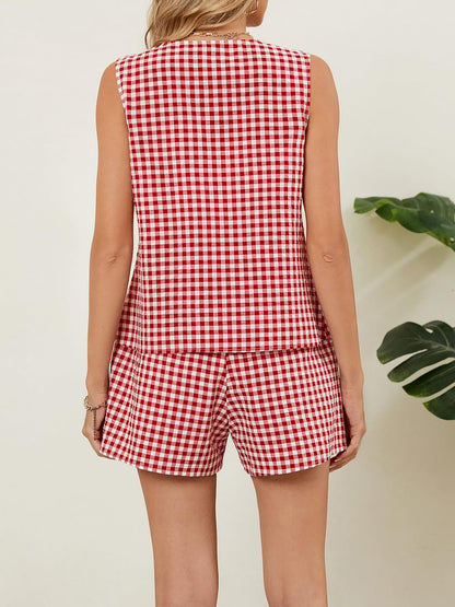 2 Pieces Gingham Sleeveless Button Down Vest & Shorts Set