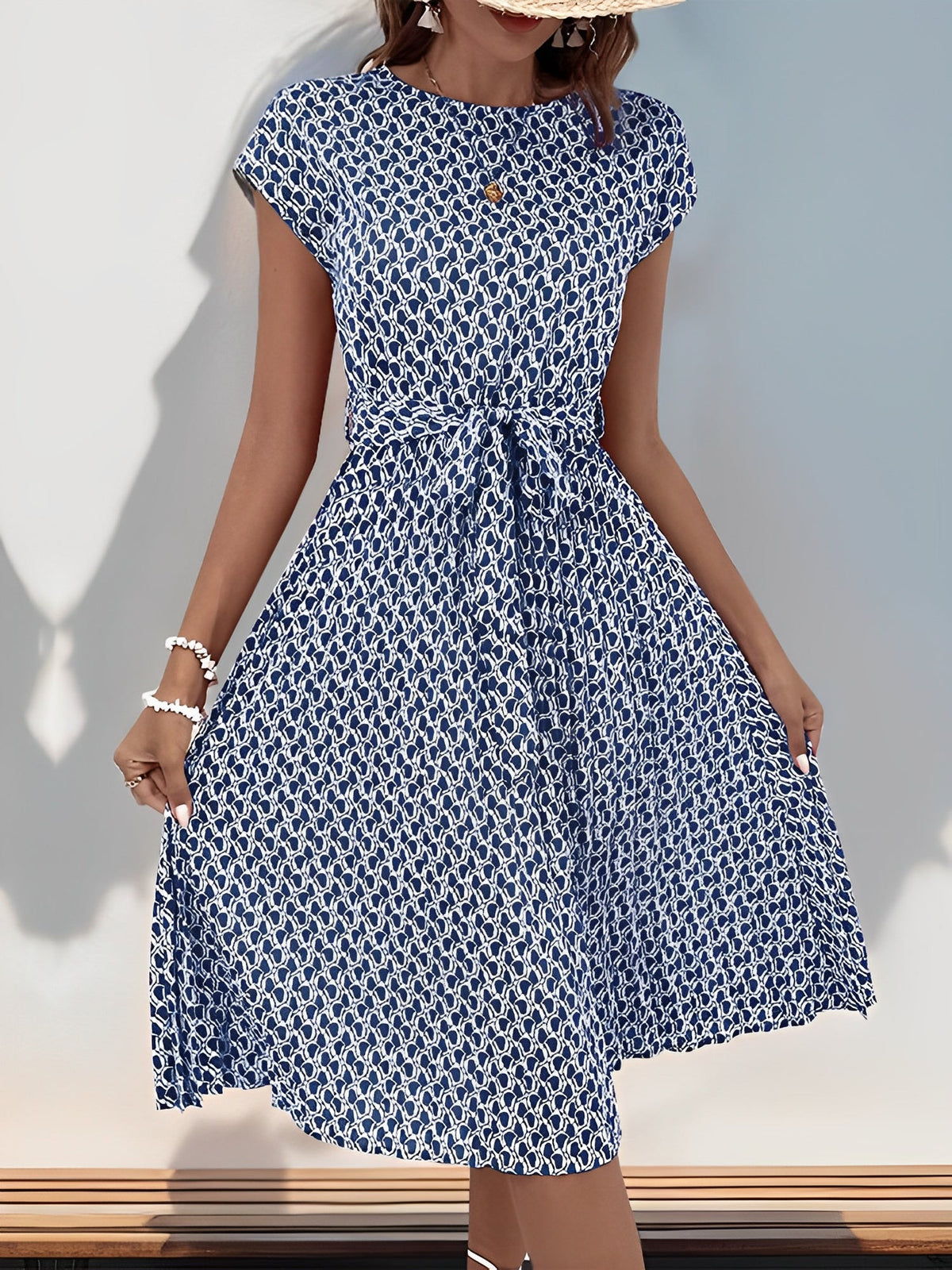Graphic Print Cap Sleeves Pleated Midi Dress