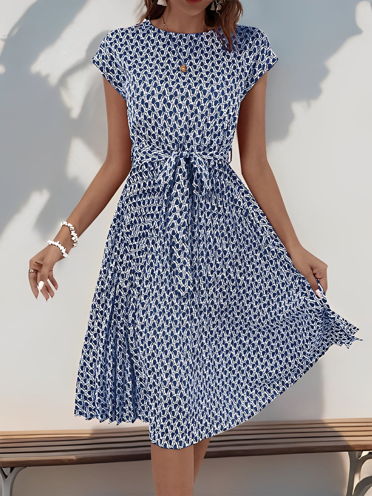 Graphic Print Cap Sleeves Pleated Midi Dress